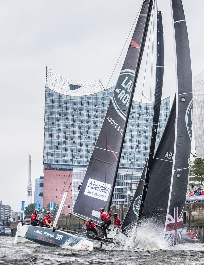 Act 5, Extreme Sailing Series Hamburg – Day 3 – Despite claiming its first bullet since Act 2, Qingdao, Land Rover BAR Academy dropped from second to sixth overall. ©  Lloyd Images